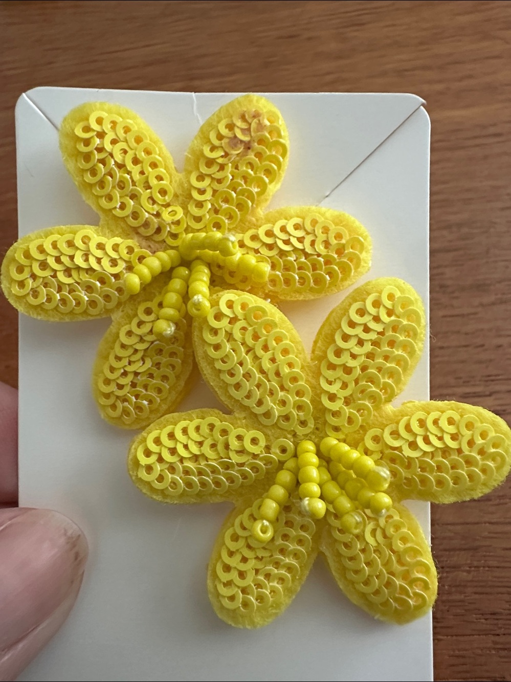 🧡 Yellow Sequin Flower Earrings 🧡